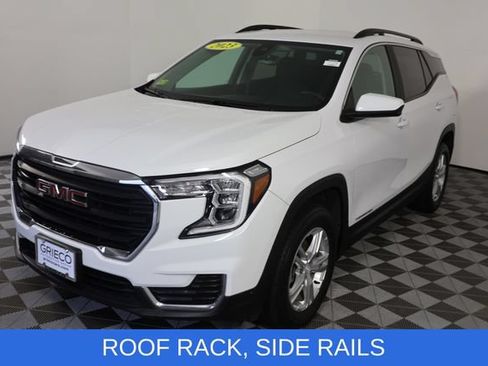 Used 2023 GMC Terrain SLE w/ Driver Convenience Package AWD/4WD image 3