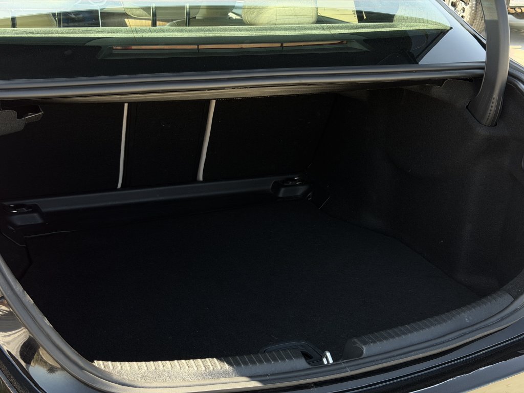Used 2022 Mercedes-Benz C 300 Sedan image 27