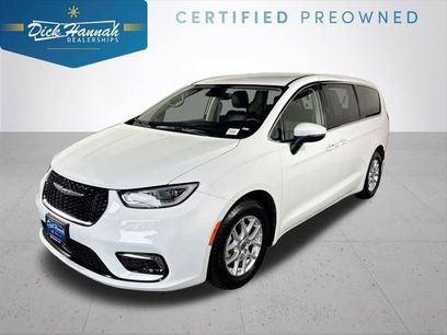Certified 2023 Chrysler Pacifica Touring-L