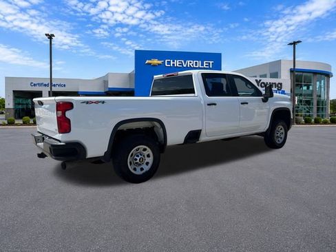 Used 2025 Chevrolet Silverado 3500 W/T AWD/4WD image 5