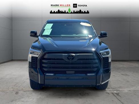 Certified 2025 Toyota Tundra Limited AWD/4WD image 8