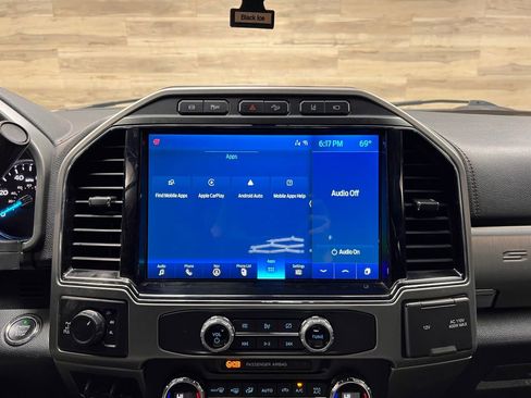 Used 2022 Ford F250 Platinum w/ FX4 Off-Road Package image 13