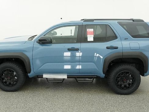 New 2026 Toyota 4Runner SR5 RWD image 3