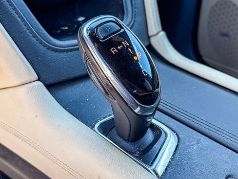 Used 2019 Cadillac XT5 Luxury FWD image 10