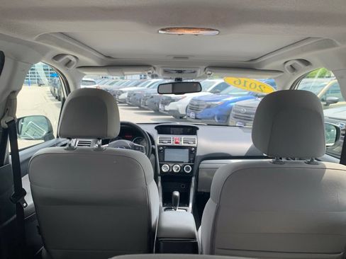 Used 2016 Subaru Forester 2.5i Premium w/ All-Weather Package AWD/4WD image 28