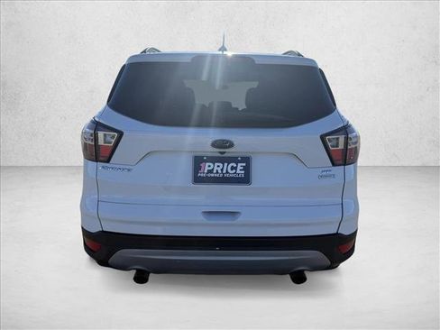 Used 2018 Ford Escape SE image 6