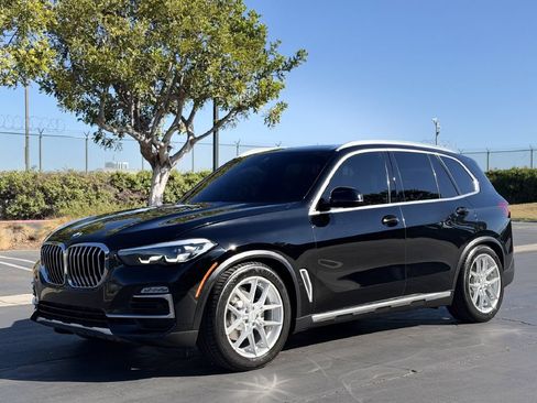 Used 2019 BMW X5 xDrive40i w/ Convenience Package AWD/4WD image 1