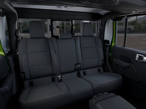 New 2025 Jeep Gladiator Sport image 15