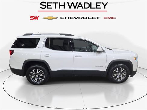 Used 2023 GMC Acadia SLT w/ Technology Package image 8