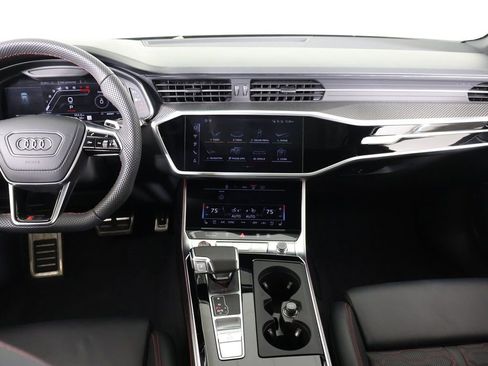 Used 2025 Audi RS 6 performance image 40