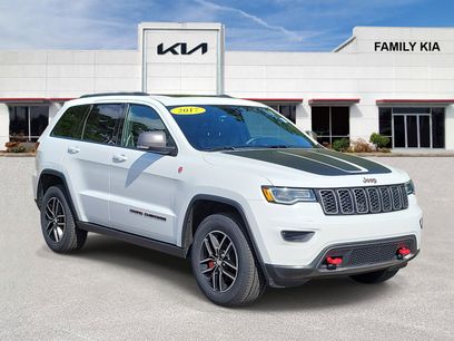 Used 2017 Jeep Grand Cherokee Trailhawk w/ Trailhawk Luxury Group