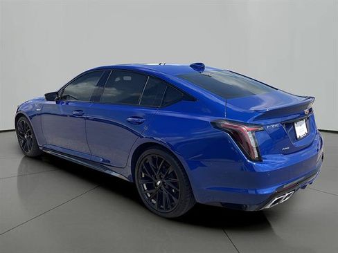Used 2023 Cadillac CT5 V w/ Platinum Package AWD/4WD image 4