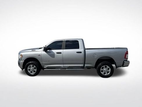 Used 2024 RAM 2500 Big Horn AWD/4WD image 4