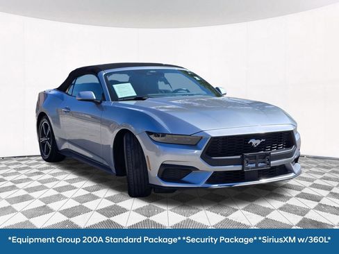 Used 2025 Ford Mustang Premium RWD image 7
