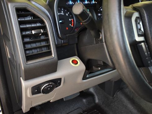 Used 2018 Ford F250 XL w/ Power Equipment Group RWD image 13