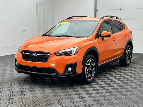 Used 2018 Subaru Crosstrek 2.0i Limited w/ Popular Package #2 AWD/4WD image 2