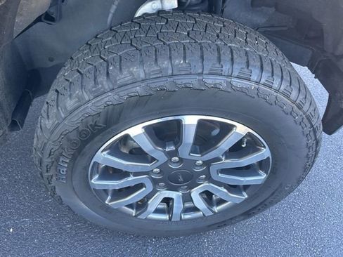 Used 2019 Ford Ranger XLT w/ Equipment Group 301A Mid image 12