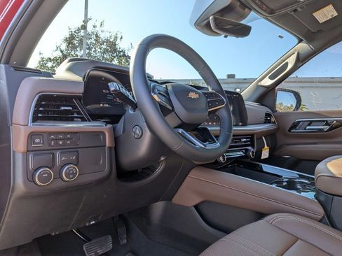 New 2025 Chevrolet Suburban High Country image 5