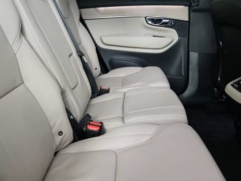 Certified 2026 Volvo XC90 B6 Ultra w/ Protection Package AWD/4WD image 36