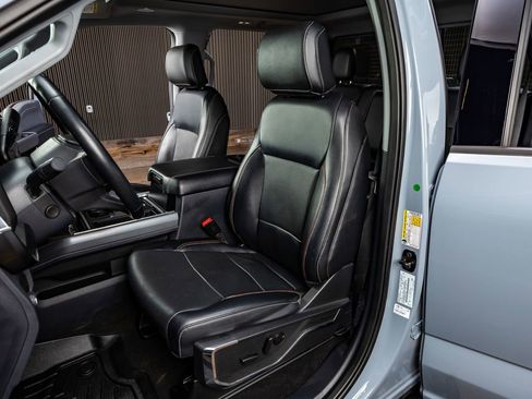 Used 2024 Ford F250 Lariat w/ Lariat Ultimate Package image 29