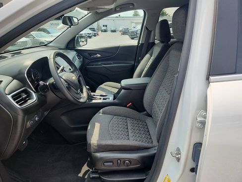 Used 2024 Chevrolet Equinox LT AWD/4WD image 13