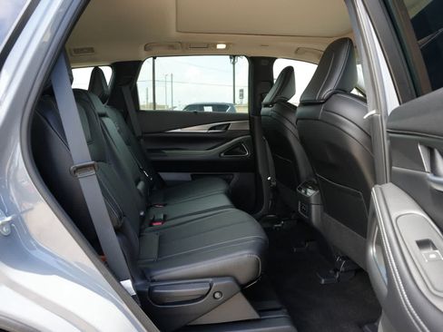 Certified 2026 INFINITI QX60 Luxe w/ Cargo Package AWD/4WD image 21
