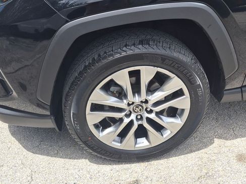 Used 2022 Toyota RAV4 XLE Premium FWD image 24