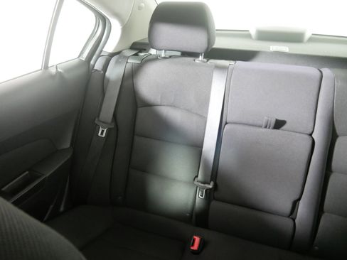 Used 2012 Chevrolet Cruze LT image 12