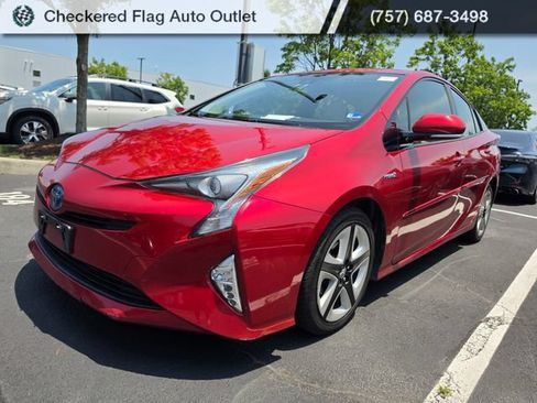 Used 2016 Toyota Prius Three Touring FWD image 1