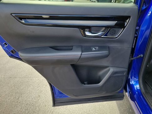 Used 2023 Honda CR-V Sport Touring image 13