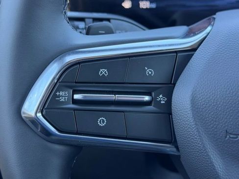 New 2026 Chevrolet Equinox ACTIV w/ Convenience Package III image 18