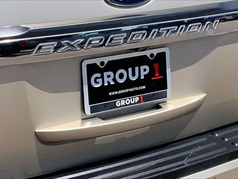 Certified 2017 Ford Expedition Limited w/ Equipment Group 301A RWD image 31