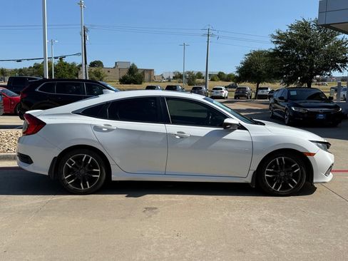 Used 2020 Honda Civic EX image 6
