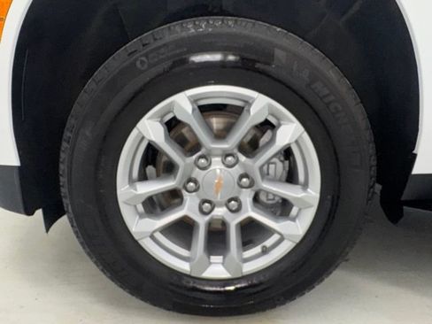 Used 2025 Chevrolet Tahoe LT AWD/4WD image 39