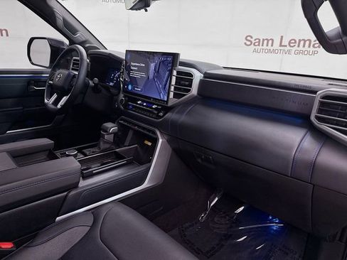 Used 2022 Toyota Tundra Platinum AWD/4WD image 31