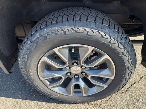 New 2026 Chevrolet Silverado 1500 LT w/ Z71 Off-Road Package image 27