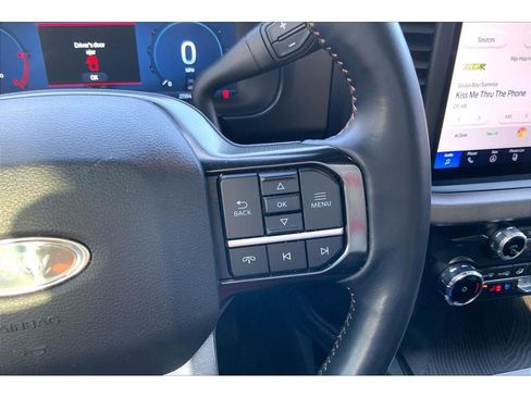 Used 2024 Ford F350 Platinum image 21