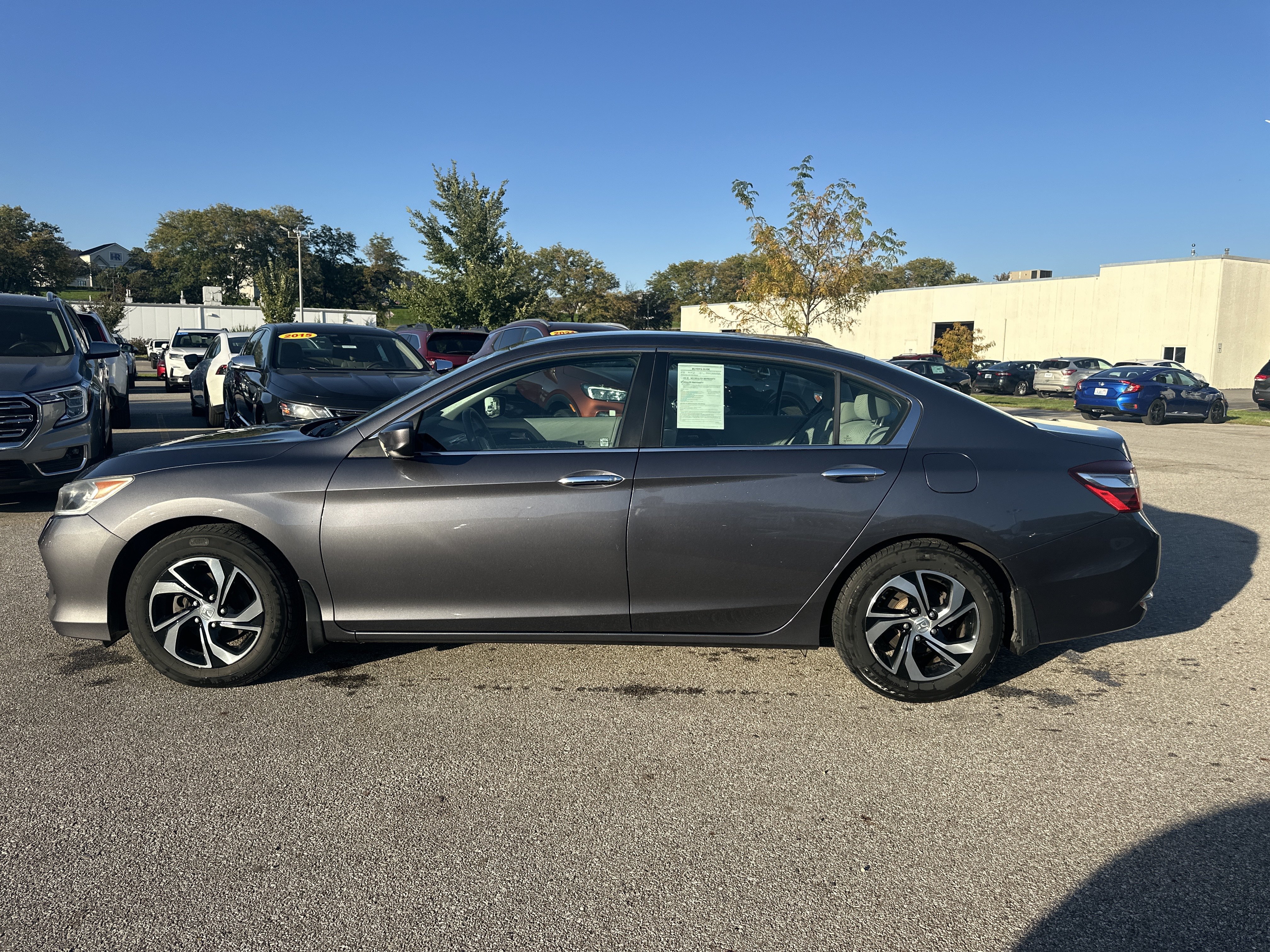 Used 2017 Honda Accord LX image 6
