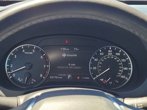 Used 2020 INFINITI QX50 Luxe w/ Navigation Package FWD image 12