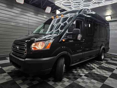 Used 2018 Ford Transit 350 XLT RWD image 35