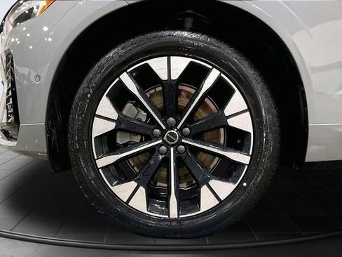 New 2026 Volvo XC60 T8 Plus w/ Protection Package Premier image 16