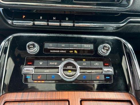 Used 2020 Lincoln Navigator L Reserve image 26