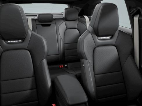 New 2025 Porsche Macan Electric image 11