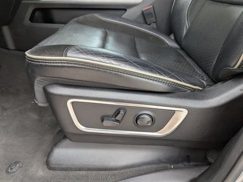 Certified 2024 RAM 1500 Laramie RWD image 27