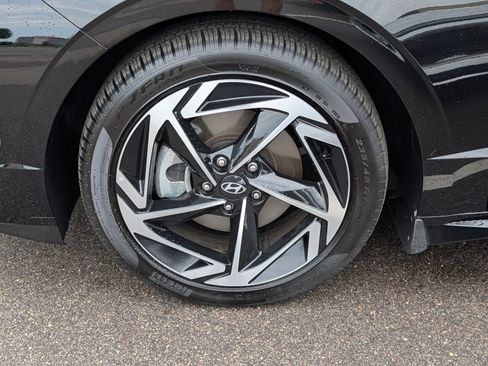Certified 2026 Hyundai Sonata SEL AWD/4WD image 15