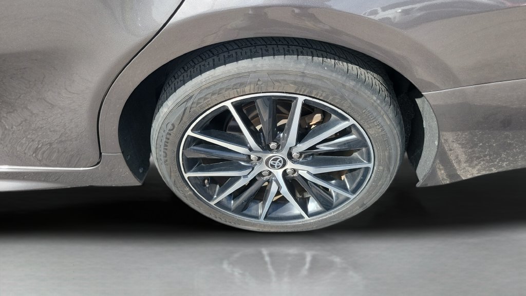 Used 2023 Toyota Camry SE w/ Cold Weather Package FWD image 9