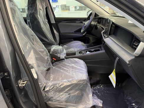 New 2026 Volkswagen Tiguan S image 20