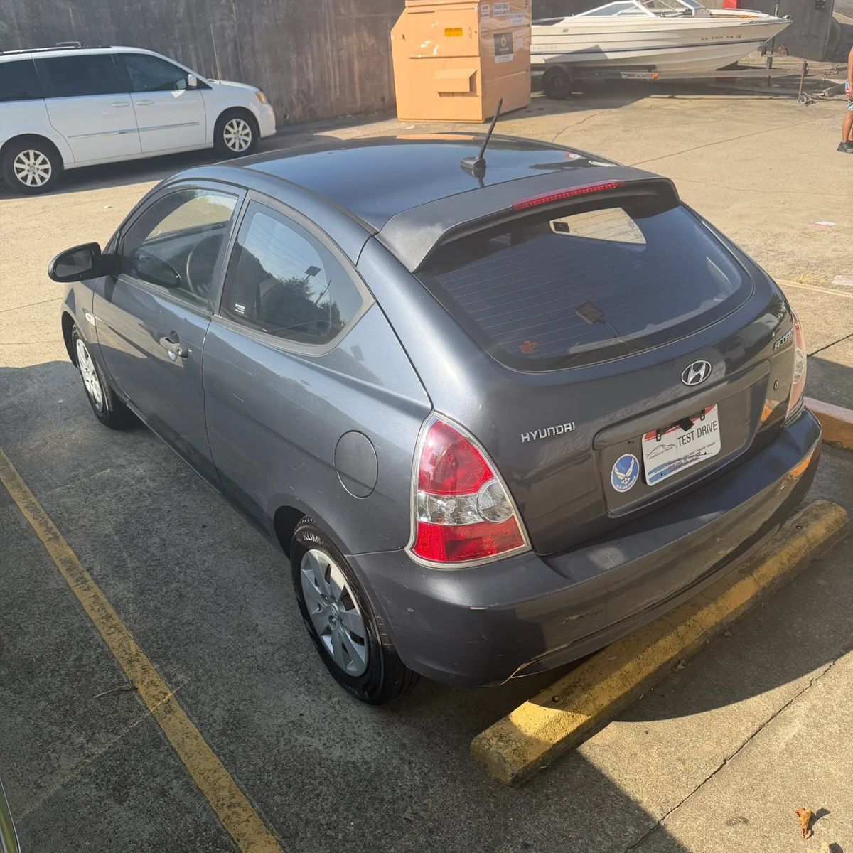 Used 2009 Hyundai Accent GS w/ Popular Equipment Pkg 2 FWD image 4