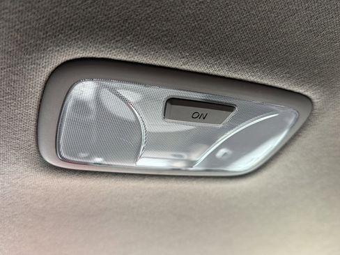 Used 2013 Hyundai Tucson GL image 17