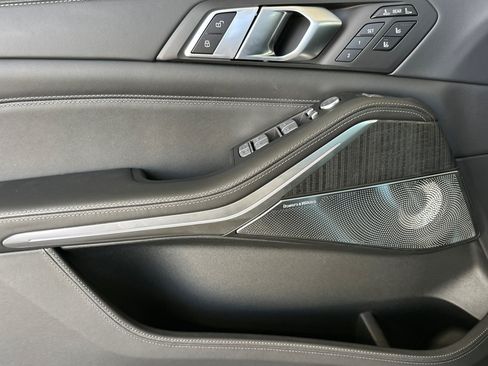 New 2026 BMW ALPINA XB7 AWD/4WD image 10